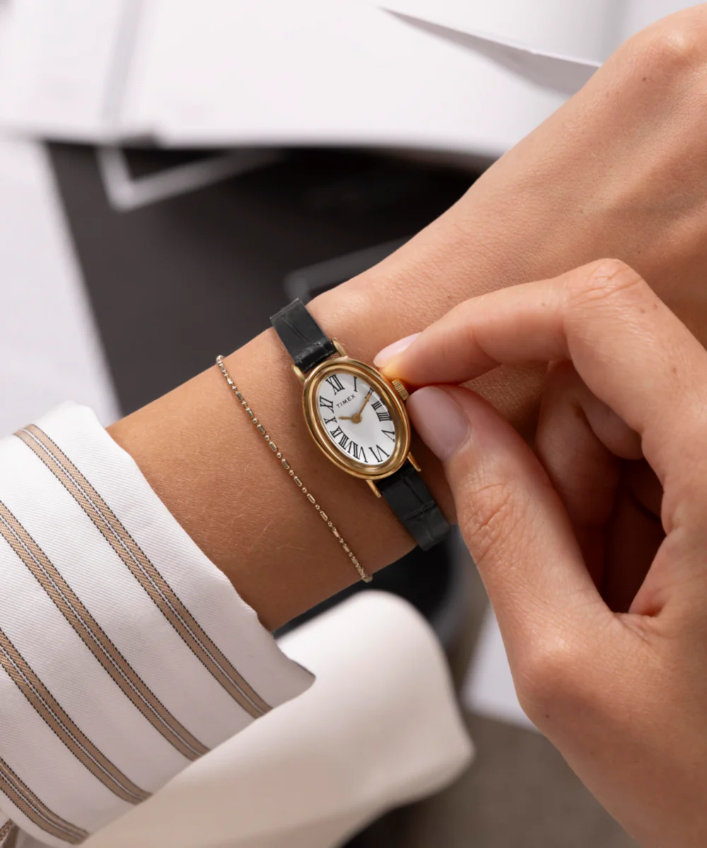 Cavatina 19mm Leather Strap Watch - Image 2