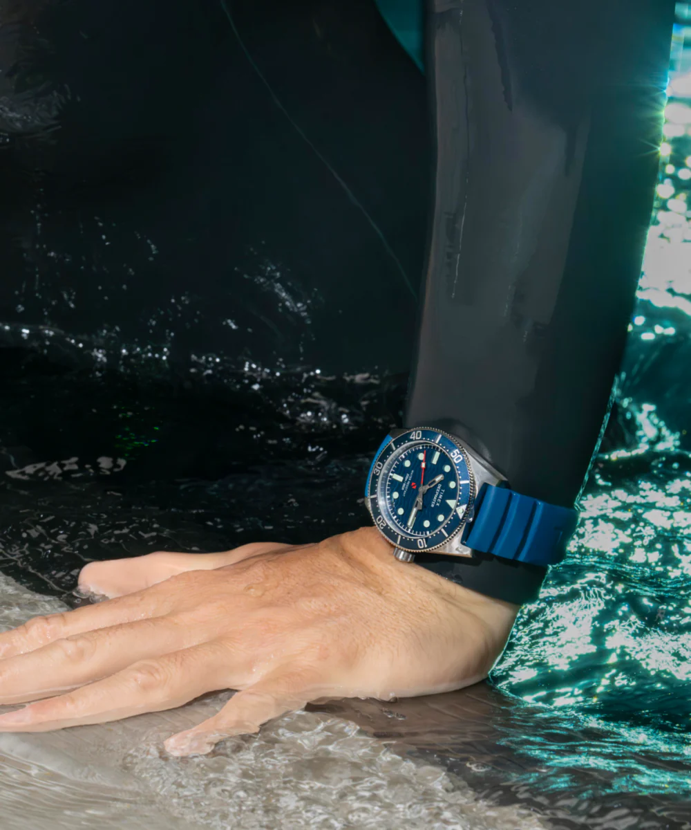 Deepwater Reef 200 41mm Synthetic Rubber Strap Watch - Image 2