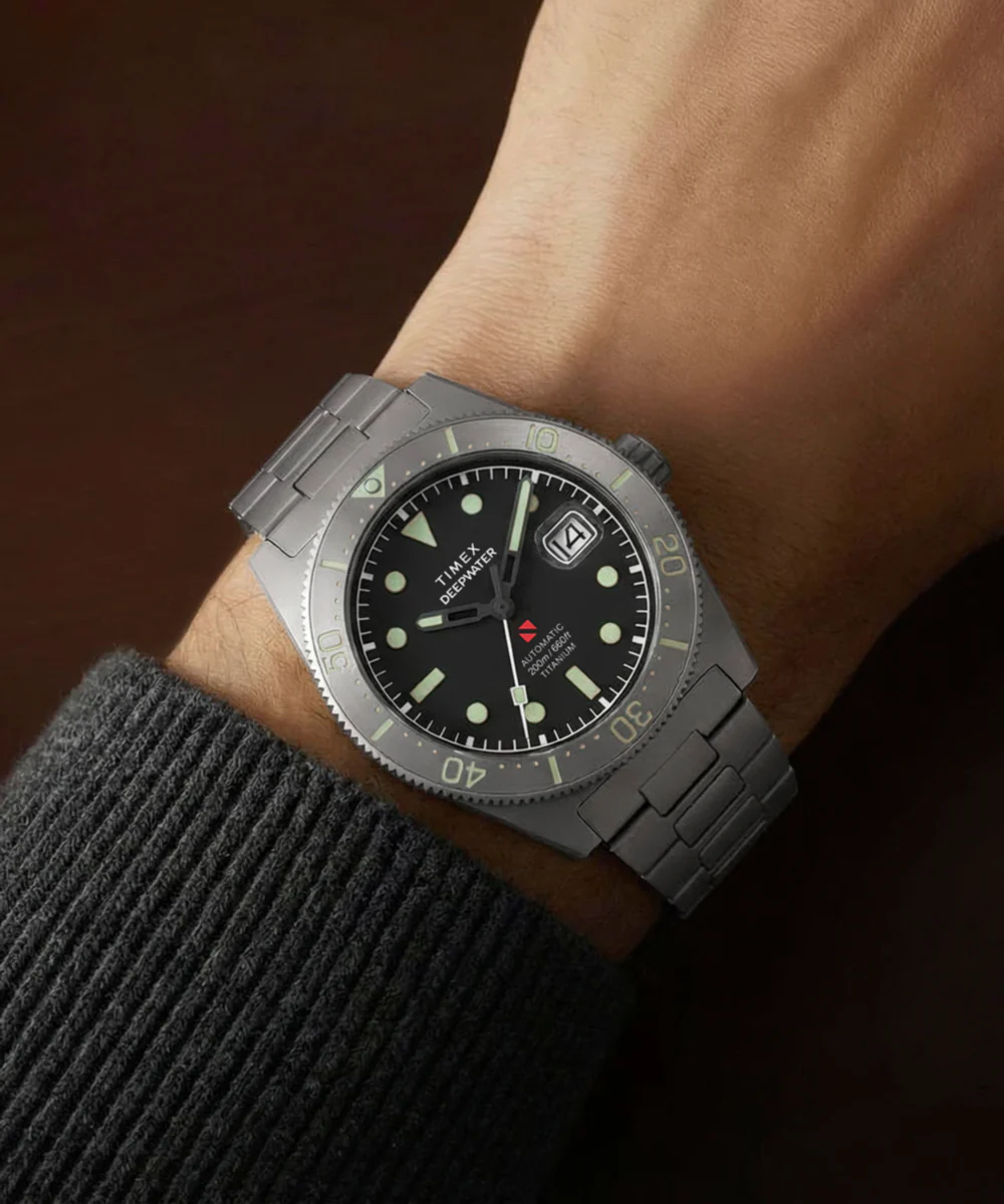 Deepwater Reef 200 41mm Titanium Bracelet Watch - Image 2