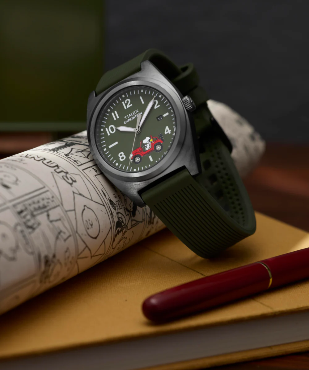 Peanuts® x Timex Expedition Snoopy Road Trip 39mm Silicone Strap Watch - Image 7