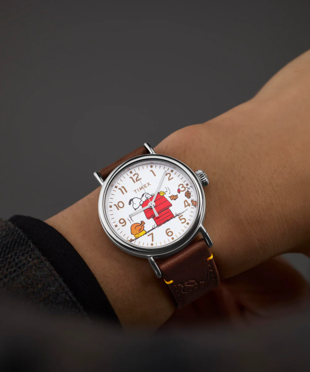 Peanuts® x Timex Standard Thanksgiving 40mm Leather Strap Watch - Image 2
