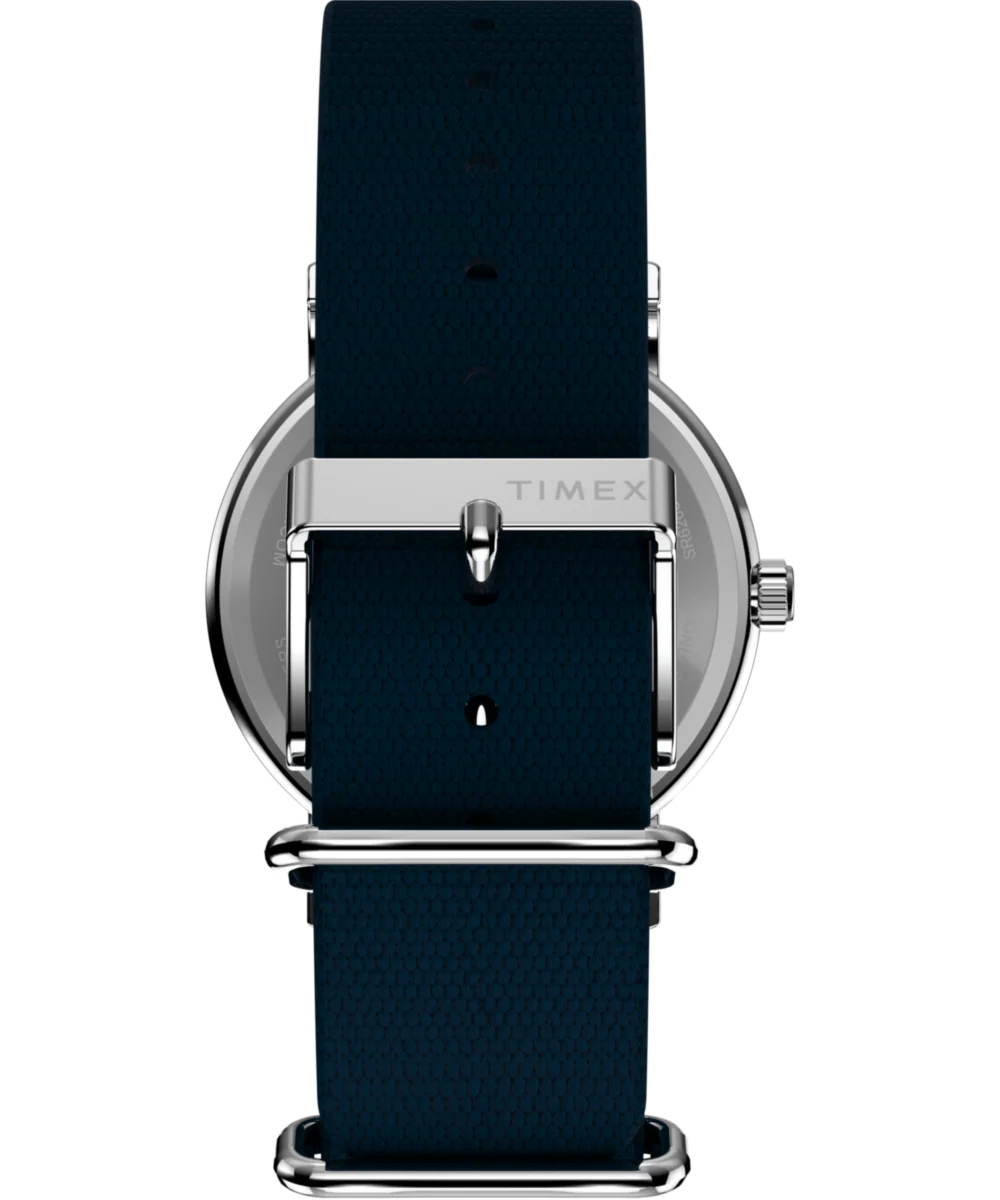 Peanuts® x Timex Weekender Baseball 38mm Fabric Strap Watch - Image 3