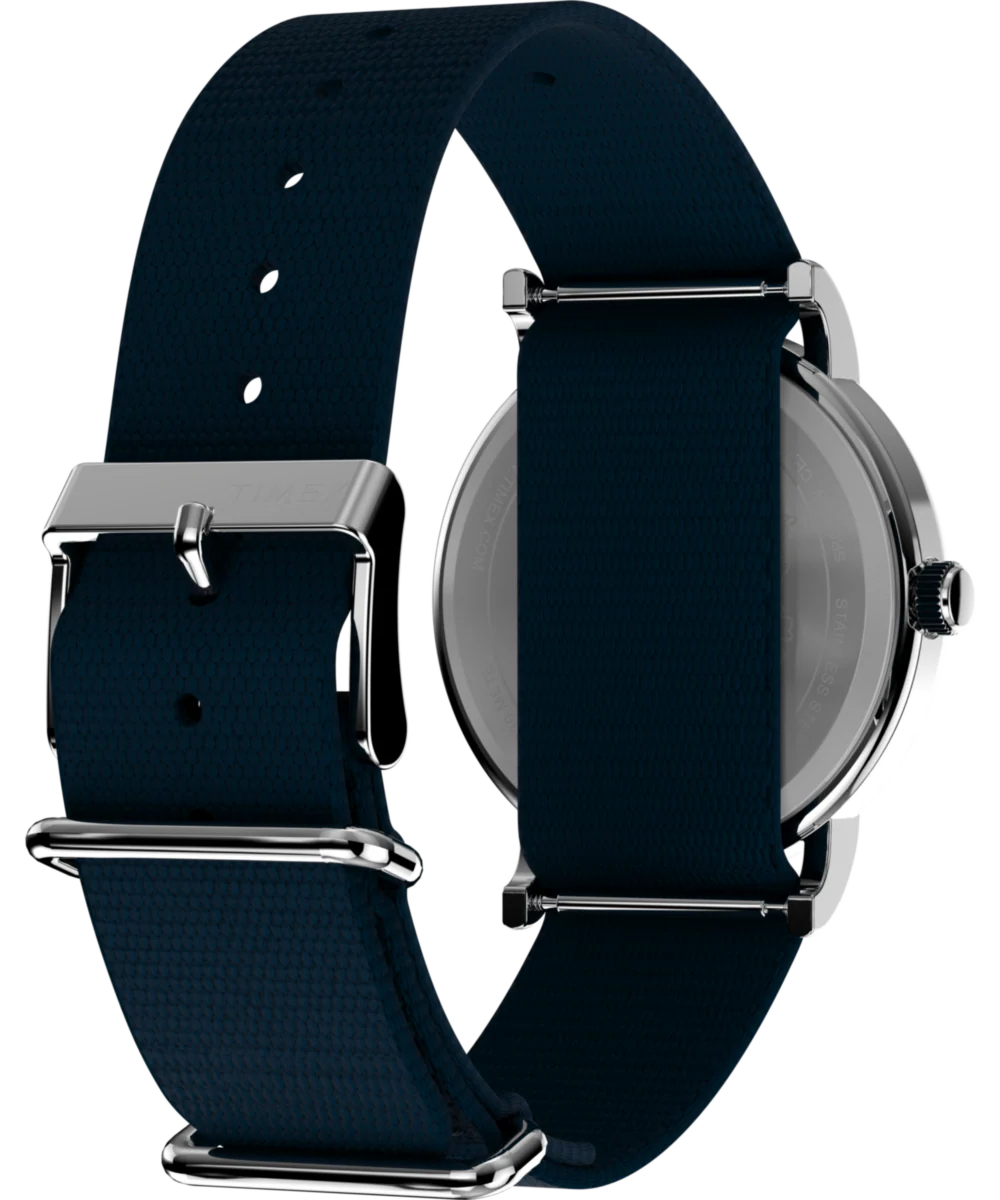 Peanuts® x Timex Weekender Baseball 38mm Fabric Strap Watch - Image 5