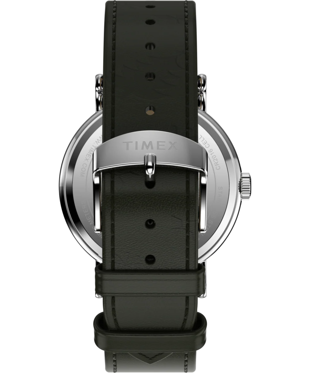 Peanuts® x Timex Weekender Holiday Dial 40mm Leather Strap Watch - Image 3