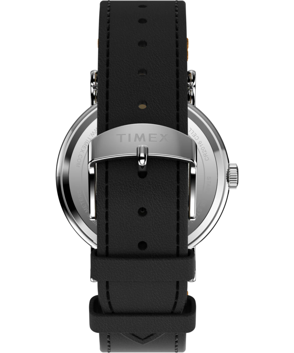 Peanuts® x Timex Weekender Pumpkin Dial 40mm Leather Strap Watch - Image 3