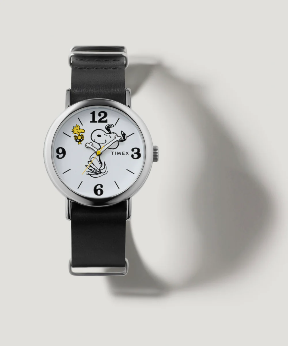 Peanuts® x Timex Weekender Snoopy  40mm Leather Strap Watch - Image 6