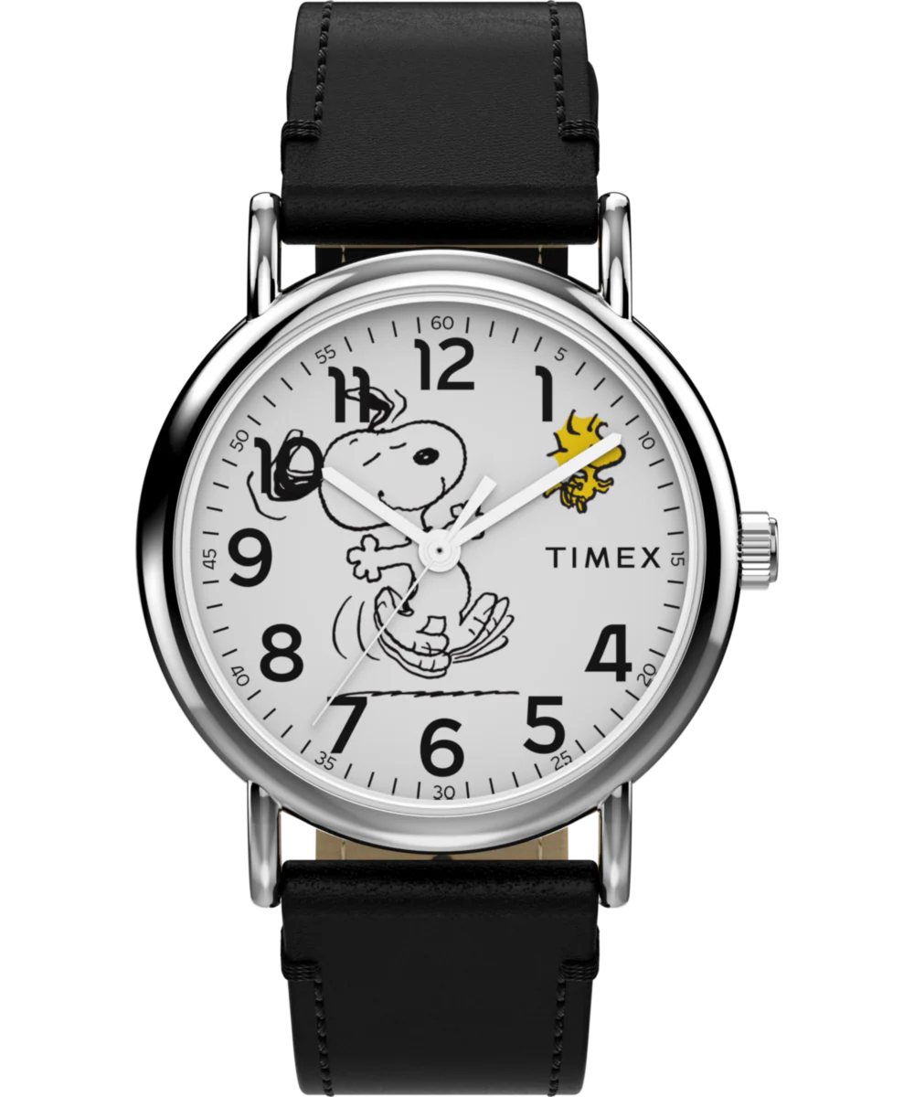 Peanuts® x Timex Weekender Snoopy Dancing 38mm Leather Strap Watch
