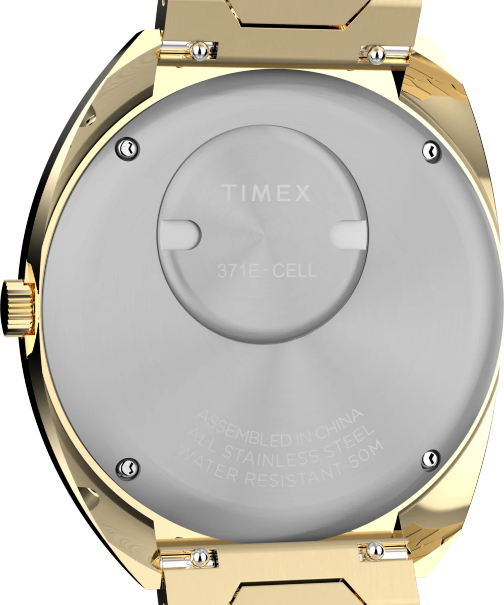 Q Timex® 1972 Time Machine Reissue 39mm Stainless Steel Bracelet Watch - Image 4