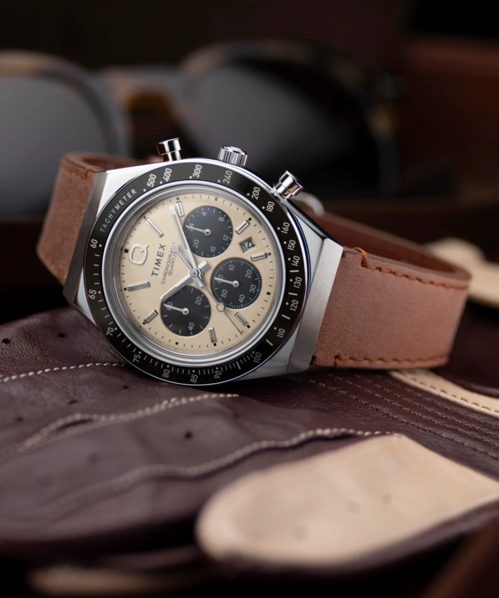 Q Timex Chronograph 40mm Leather Strap Watch - Image 6